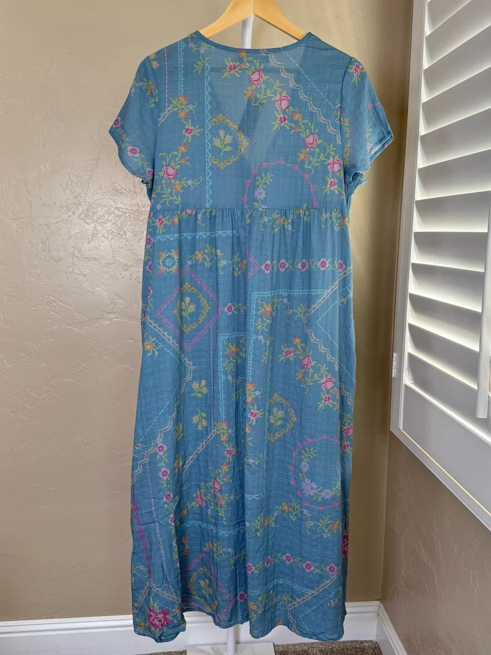 Natural Life Avery Midi Dress Heirloom Cross Stitch Blue NWT Small Pockets - Picture 9 of 12